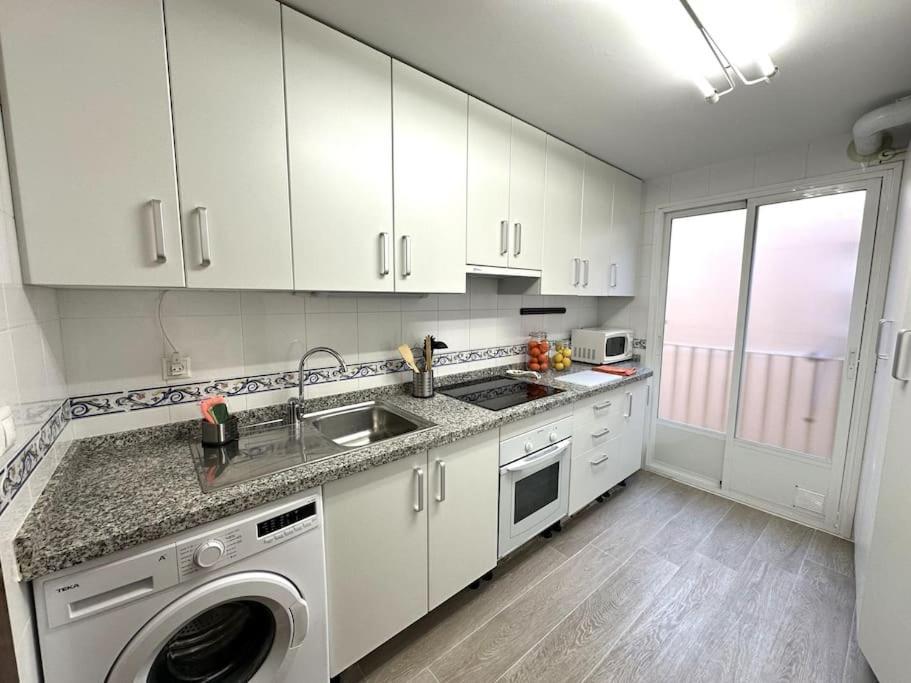 Piso En Linares Zona Centro Con Parking Gratis公寓 外观 照片